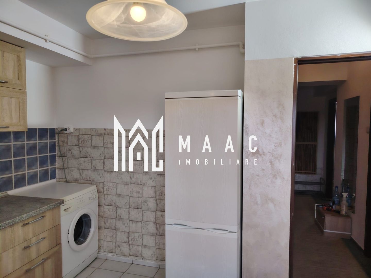Apartament cu 2 camere | Etaj 3 | Balcon | Trei Stejari - Poză 9