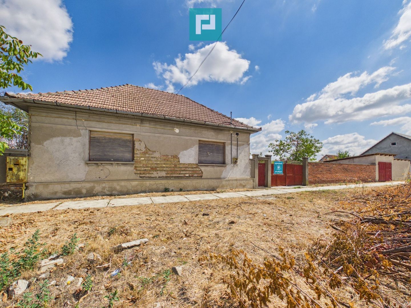 Casă cu potențial și teren 1.440 mp  - Sântana - Poză 7