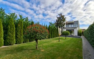 Casa mobilata si utilata cu teren de 432mp - Poză 1