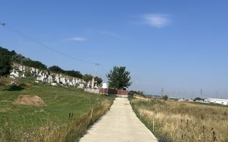 Cavou cu 2 locuri din granit, în Cimitirul Mănăstirii Vlădiceni, Iași - Poză 1