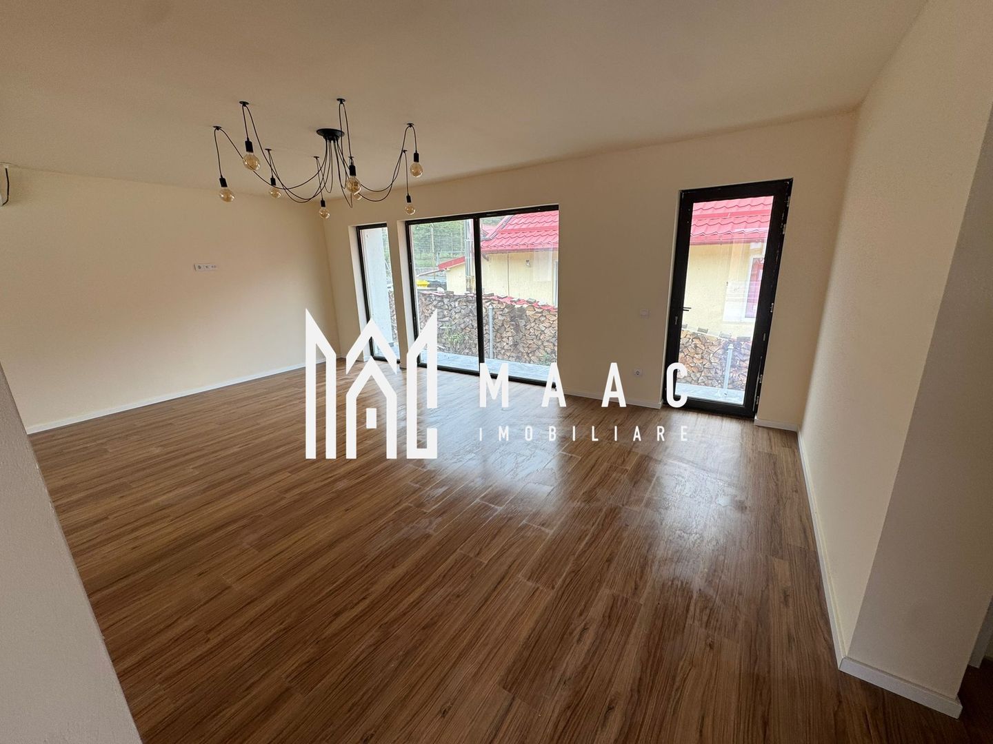 Casa 3 Camere | 70MPU | Loc de parcare | Tocile - Poză 1