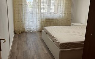 VANZARE 3 CAMERE DECOMANDAT  UNIRII - PARCARE - Poză 2