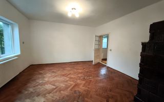 Casă de vânzare | 2 min de Centrul Vechi | garaj | curte proprie - Poză 3