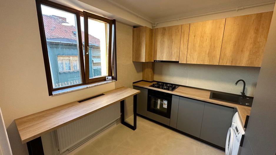 Apartament cu 3 camere de închiriat în zona Ultracentral - Poză 9