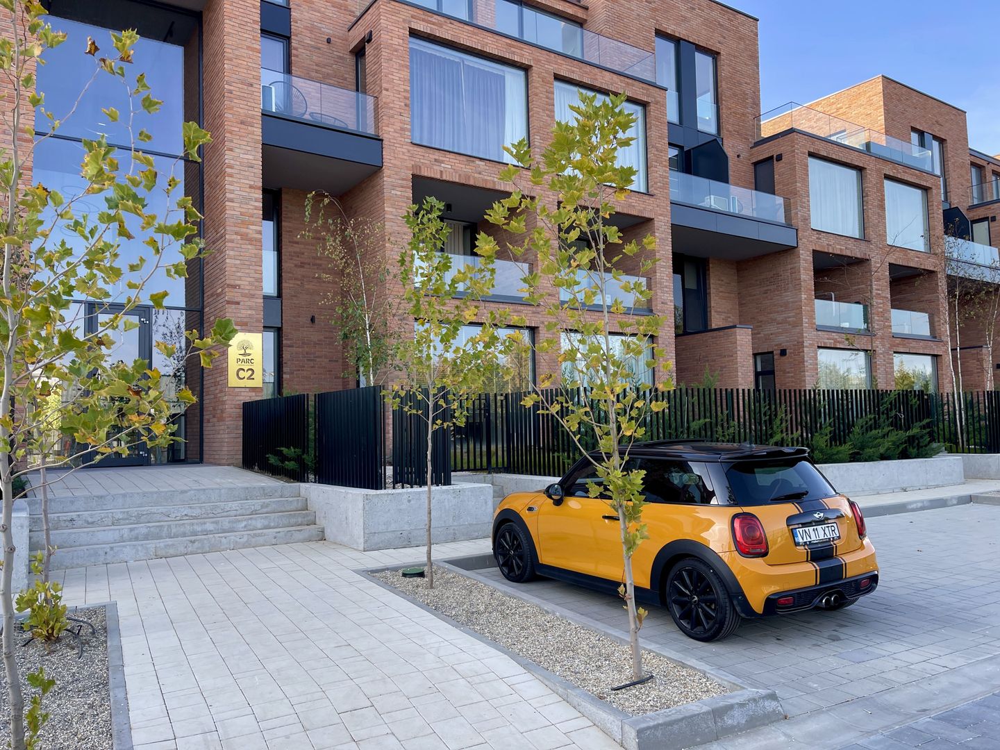 Vila urbane 3 camere | Tunari-Parc - Poză 2