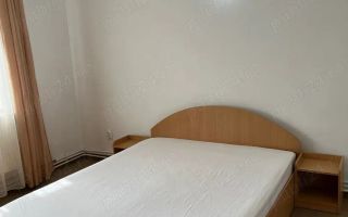 Apartament 1 cameră, zona Podul de Fier, mobilat, utilat, balcon, loc de parcare - Poză 2