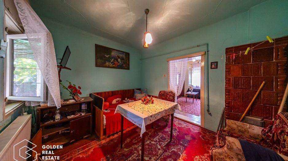 Casa cu 2 corpuri de cladire si teren 762 mp,  zona excelenta (Gradiste) - Poză 12