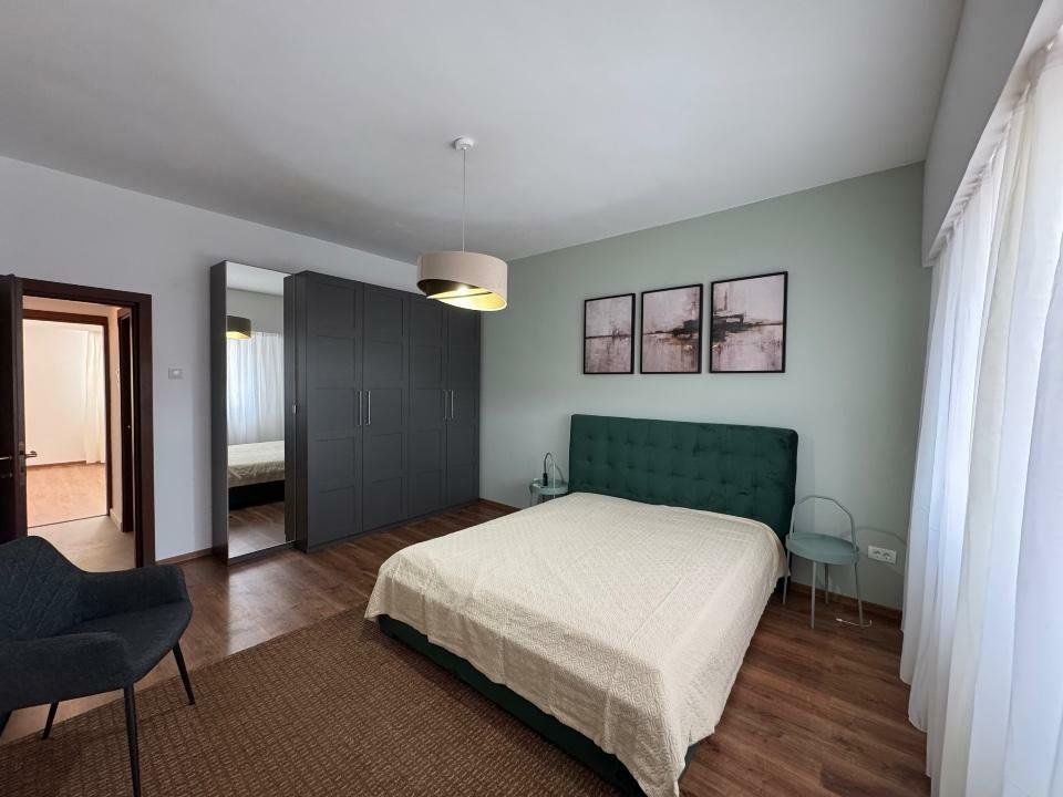 Apartament 3 camere spatios cu loc de parcare pe Str. Icoanei - Poză 2