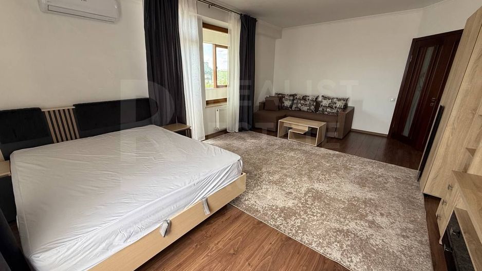 Chirie, apartament, 3 camere 120 mp, bd. Ștefan cel Mare, Centru - Poză 2