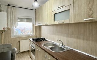 Apartament cu doua camere Vasile Aaron - Poză 4