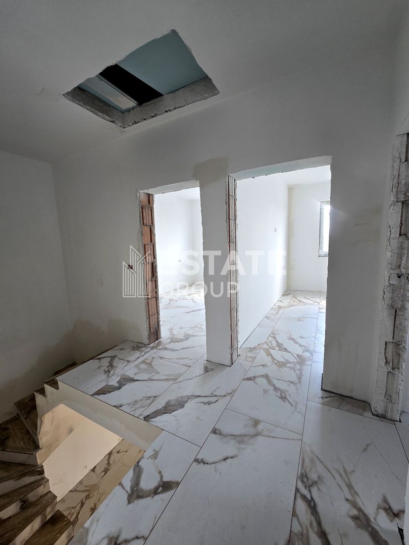 Duplex cu 4 camere in Mosnita Noua - Poză 9
