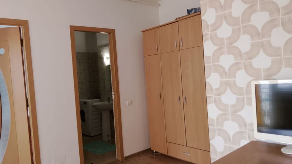 Garsoniera - Zona Grand Arena.  Cu Centrala. An 2015 - Poză 4