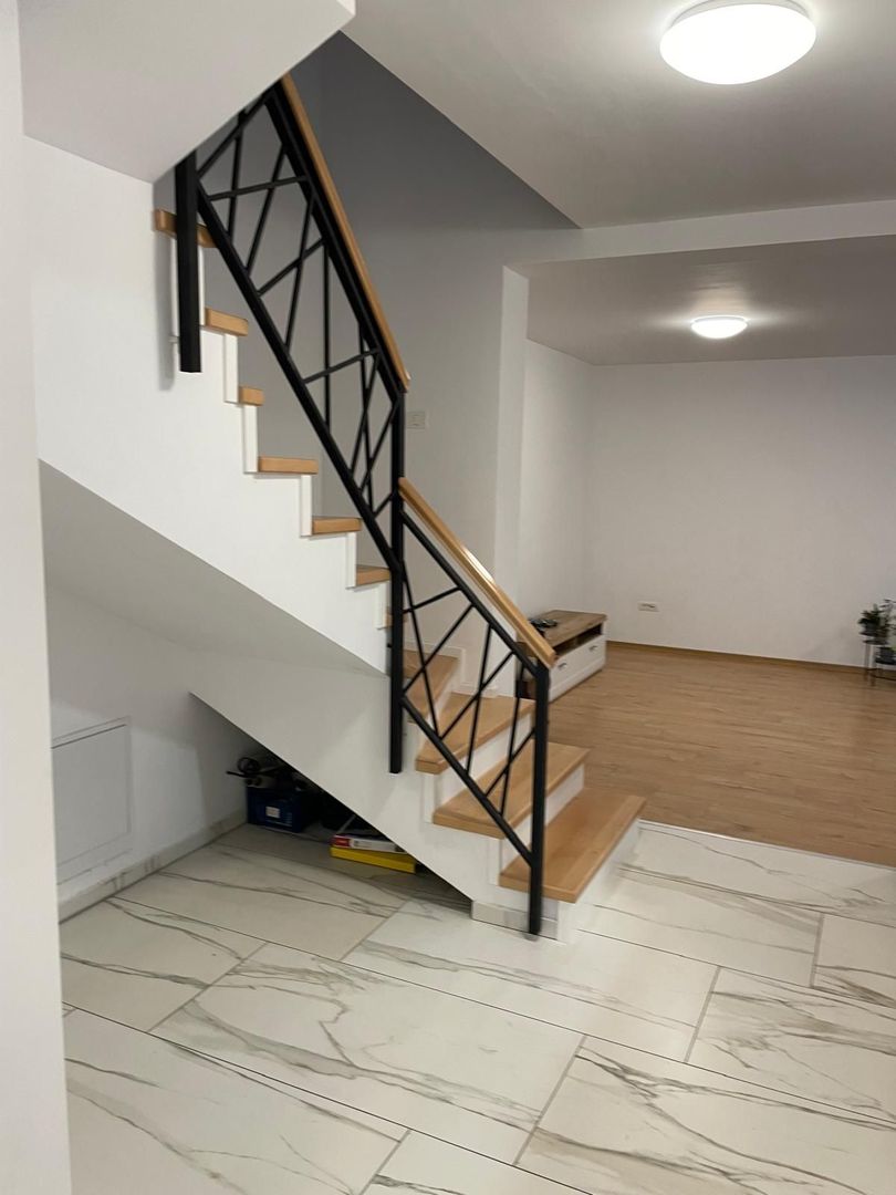 Giroc | Duplex P+E | 3 dormitoare + birou | 3 băi | Curte | Lângă Școala Nouă - Poză 10