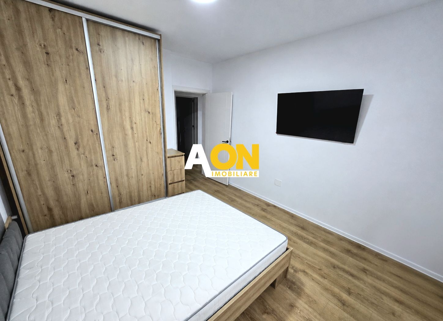 Apartament cu 2 Camere, Ultrafinisat, Bloc Nou, Zona Arex - Poză 2