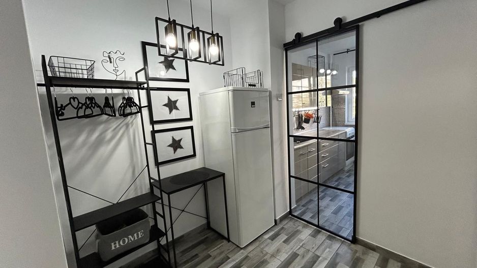 Titan 2 camere Lux | 6 m metrou | Prima inchiriere - Poză 2