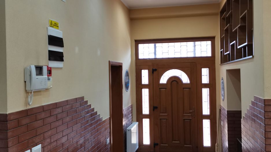 Vila str Garlei cu garaj dublu - Poză 17