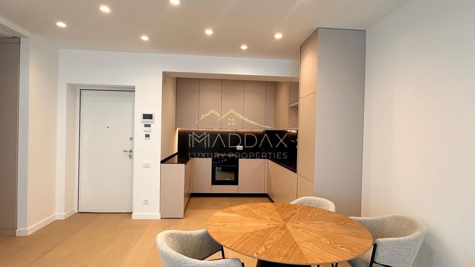 Apartament modern ***2 camere**mobilat complet* terasa 50 mp/Aviatiei Tower - Poză 3