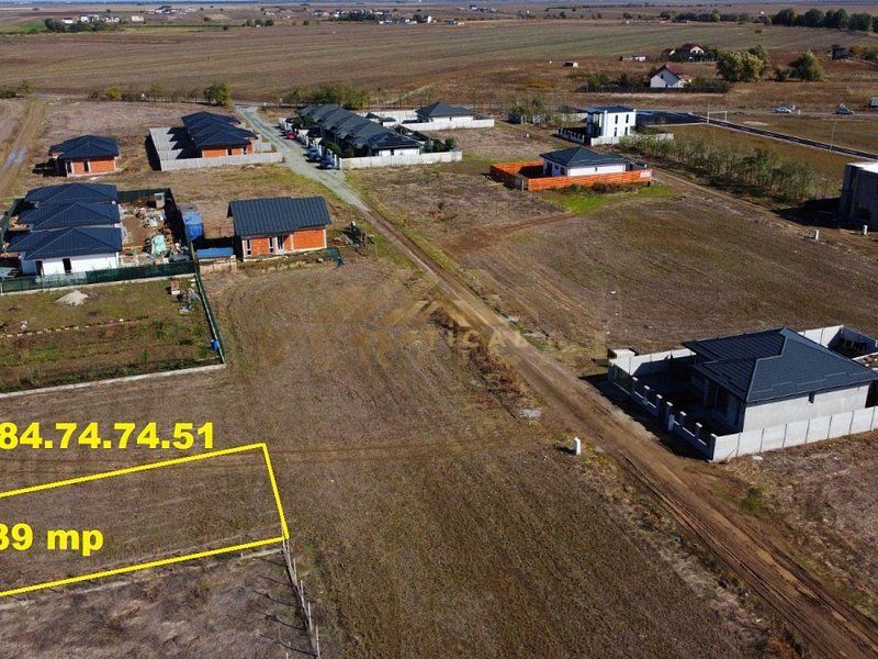 Teren cu gaz si curent - comuna Berceni - Poză 1