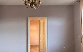 4 cam Colegiul Banatean - Poză 2