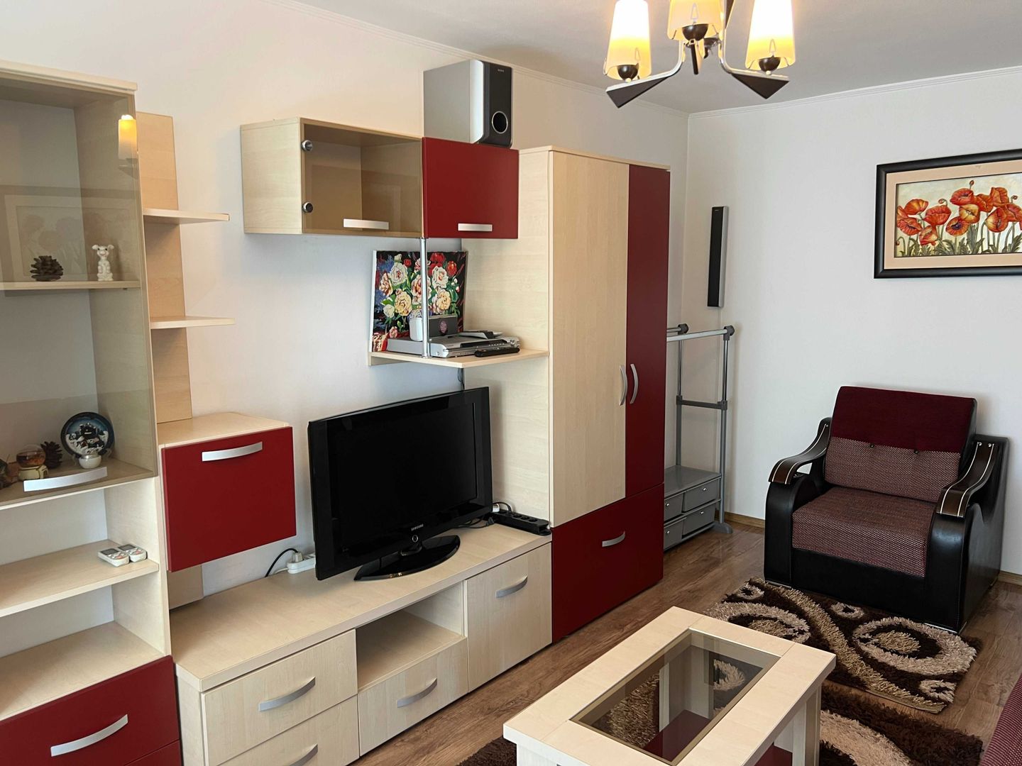 Ofertă! 3 camere decomandat, centrala proprie, parcare inclusă, pet friendly - Poză 4