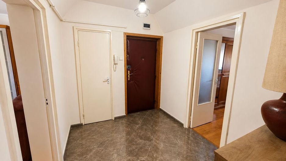📍 De închiriat — apartament modern pe B-dul Closca , Satu Mare 🏡 - Poză 2