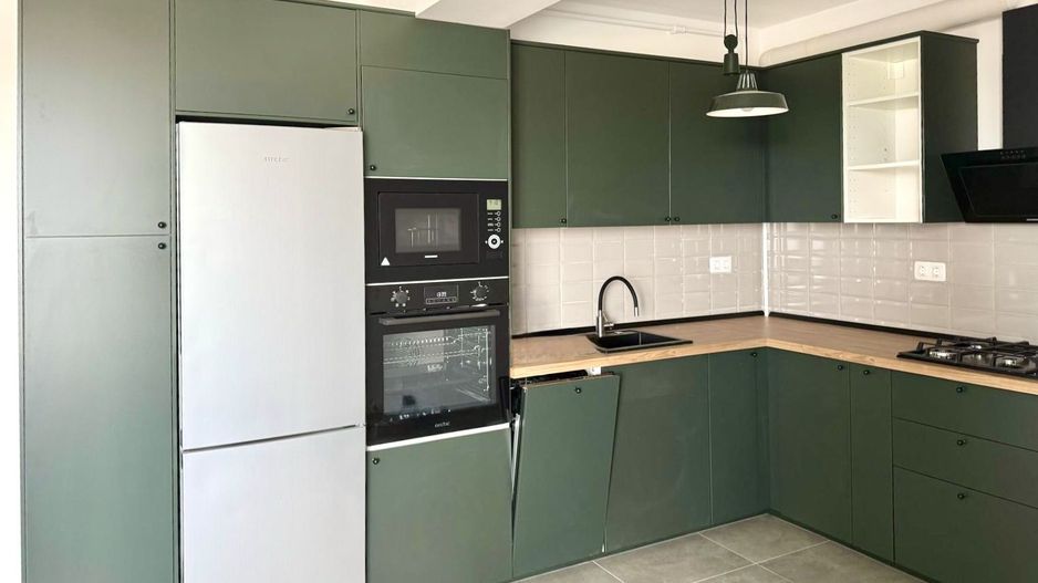 Apartament 3 camere, prima închiriere, primitor, Lipovei, lângă pădure - Poză 4