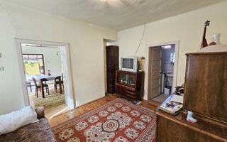 Casa cu 4 camere, 2024 mp teren, la asfalt, cu utilitati, Vintu de Jos - Poză 7