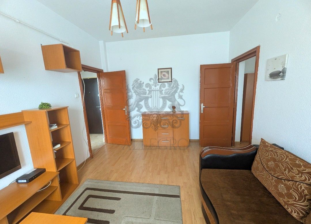 Rond Piata Romana | 2 Camere | 9/10 | Vedere Spate - Poză 3