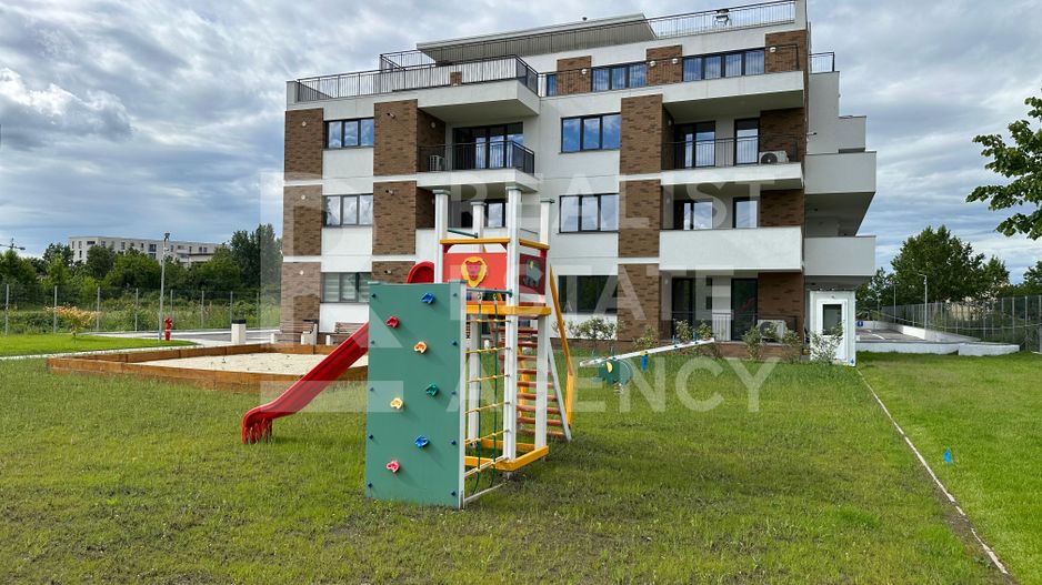 Apartament spațios cu 2 camere, vedere la lac, Sisești - Poză 1