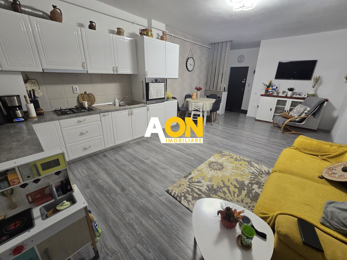 Apartament 3 Camere Complet Mobilat Bloc Nou - Poză 6