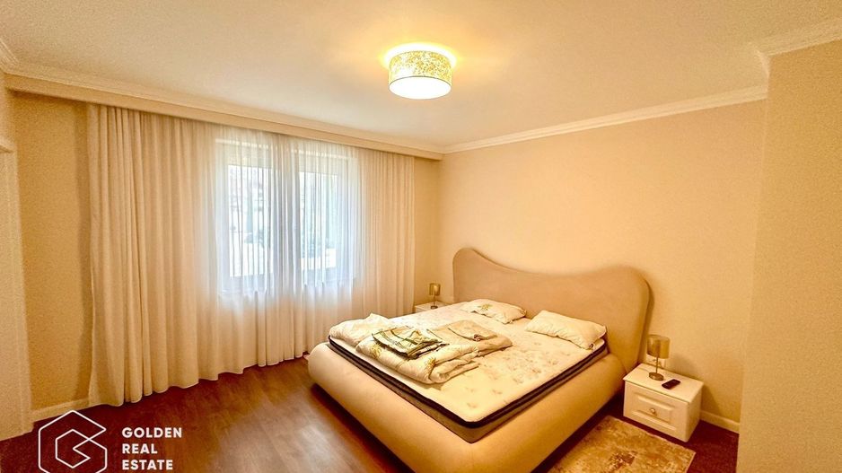 Apartament premium, zona Subcetate, 3 camere, 2 bai, loc parcare, sala, piscina - Poză 5