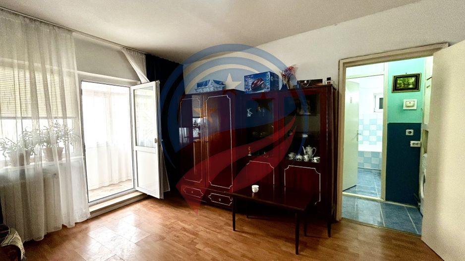 APARTAMENT SEMIDECOMANDAT - ETAJUL 1 - Poză 2