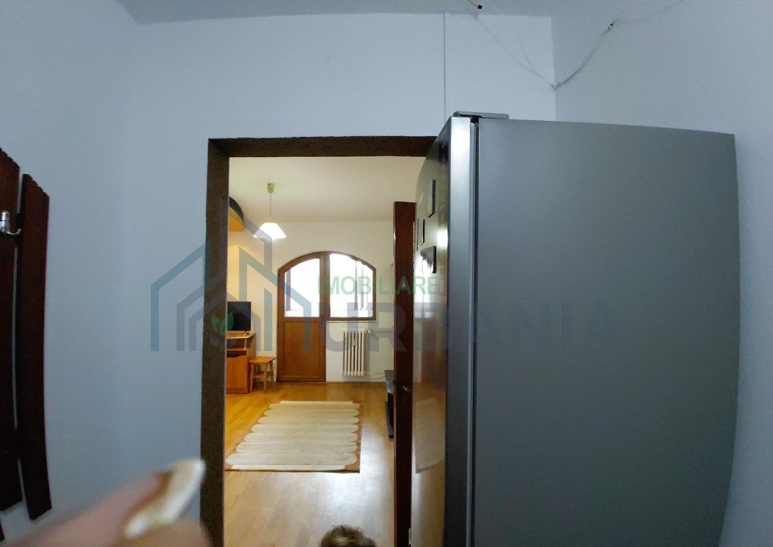 Apartament 2 camere semidecomandat, mobilat, zona Tătărași - Poză 4