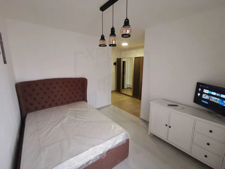 Garsoniera Apărătorii Patriei - centrala proprie - loc de parcare - Poză 2