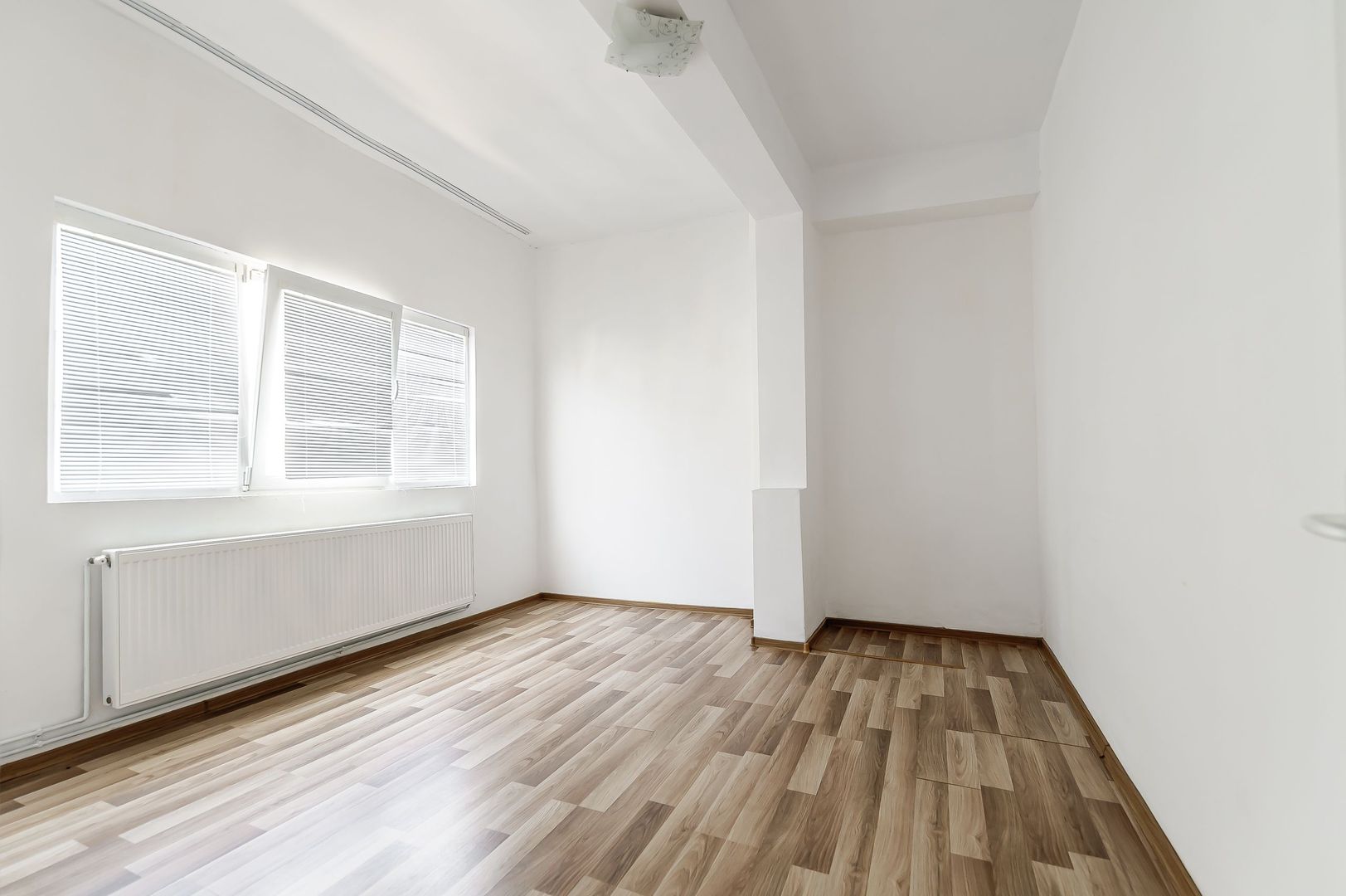 Apartament 2 camere in Vladimirescu - Poză 1