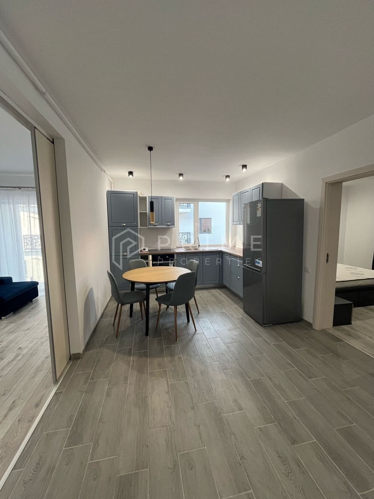 Apartament modern cu 2 camere, decomandat – Bloc Nou, Parcare & 2 Boxe - Poză 1