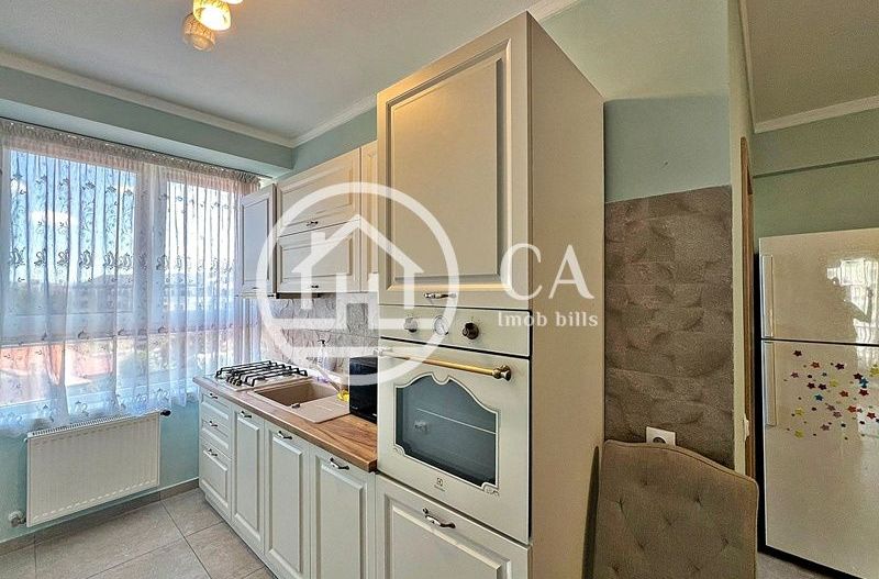 Apartament de închiriat cu 3 camere în zona Prima Shop, Oradea - Poză 7