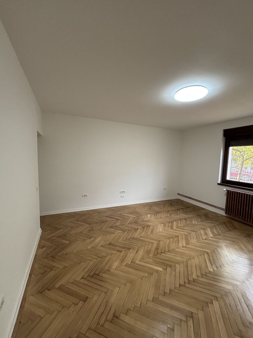 Apartament generos la casa,zona Bogdanestilor - Poză 17