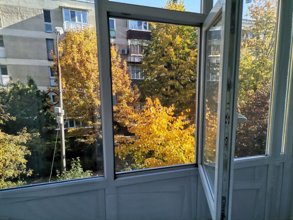 Vanzare apartament 2 camere, confort 1, liber, Razboieni - Poză 7