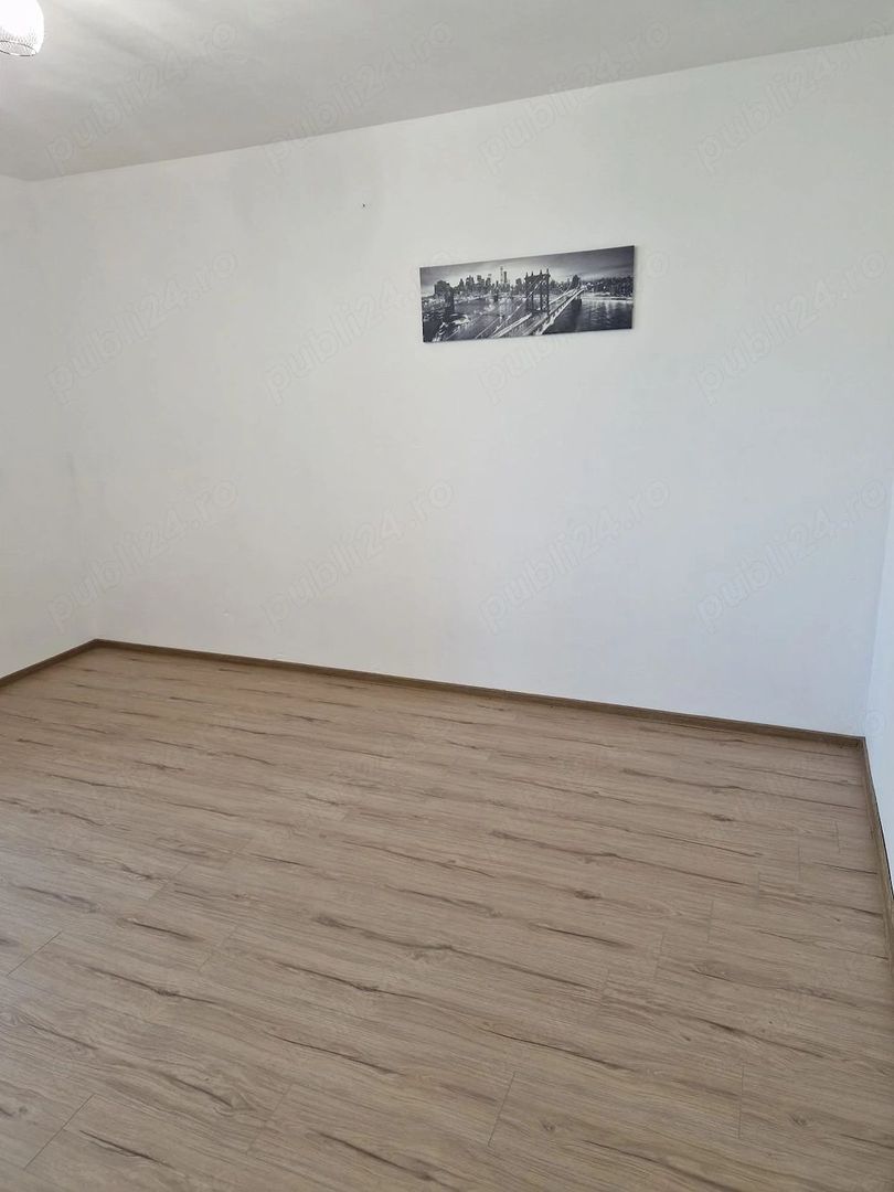 Garsonieră Titan, etaj 4, bloc reabilitat, preț negociabil - Poză 9