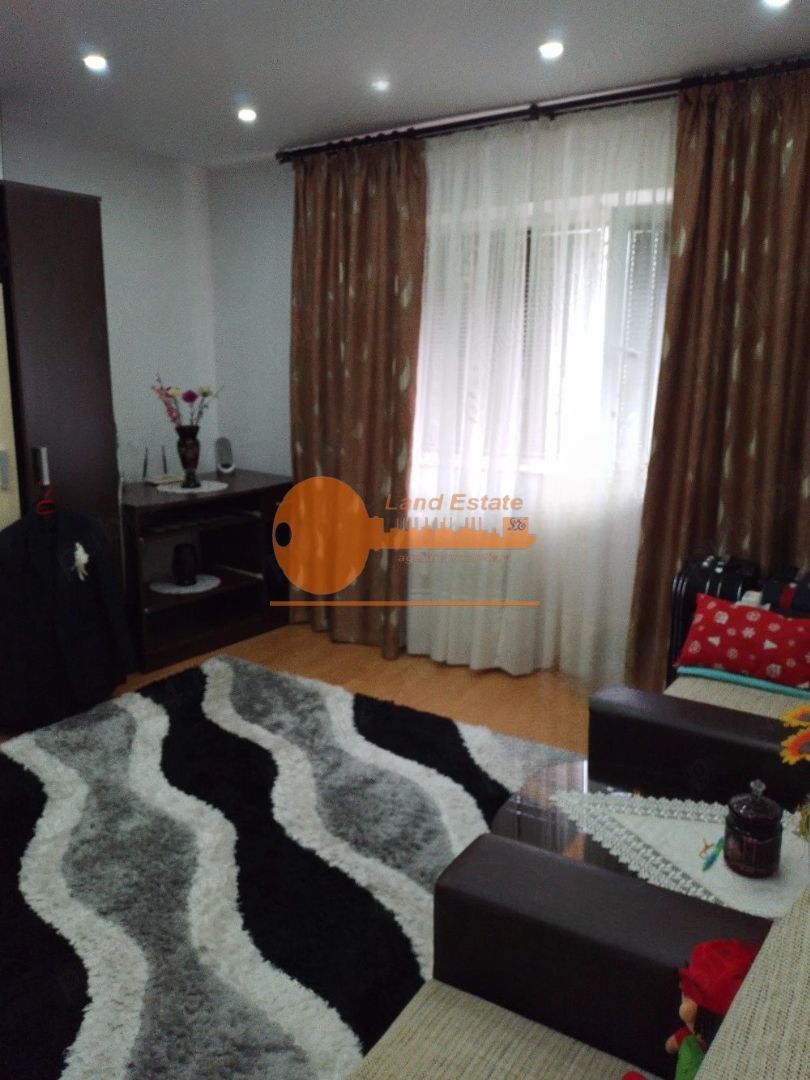 Apartament 3 camere Parc Sebastian - Poză 2