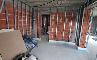 Spre Vanzare- Vila-1 Decembrie, Ilfov, cartier rezidential. - Poză 7