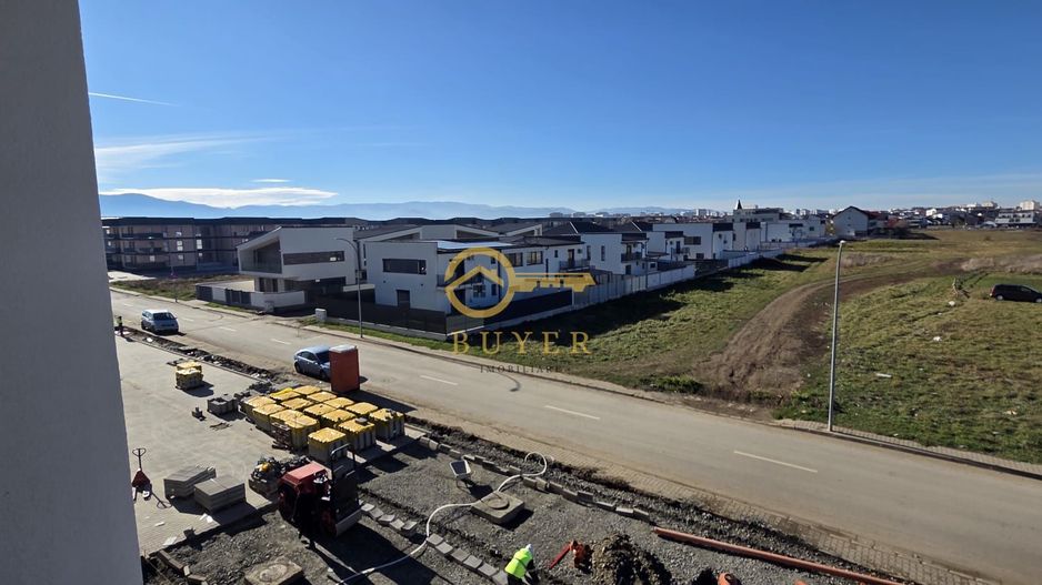 Ap cu 3 camere la etajul 2, incalzire in pardoseala, balcon si parcare - Poză 7