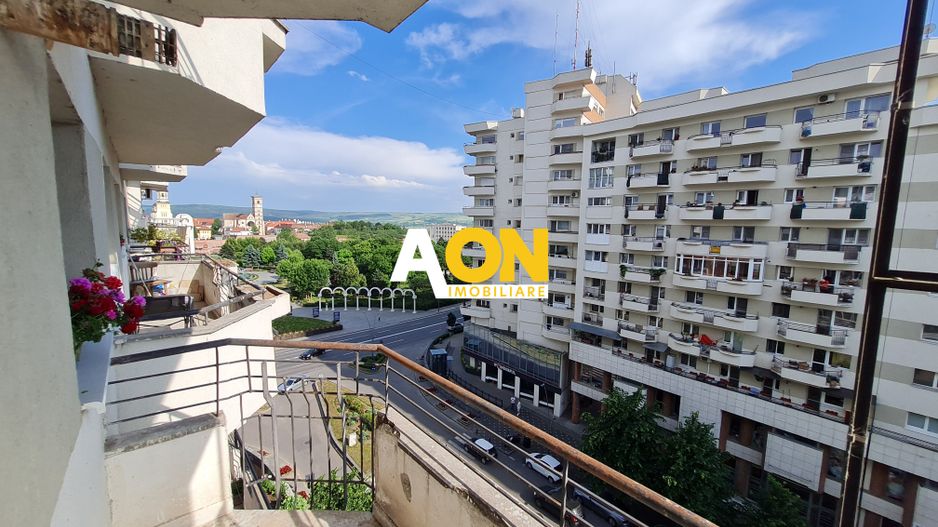 Apartament 3 Camere, Ultracentral, Decomandat, 67,5 mp, Zona Cetate - Poză 15