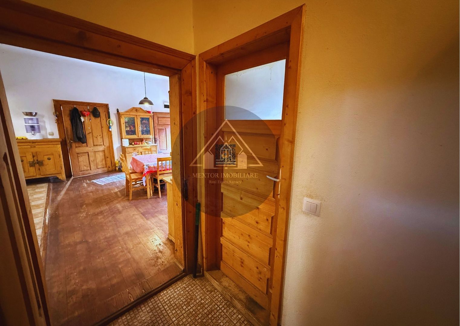 Casa saseasca, de vanzare la Richis - Transilvania - Poză 9