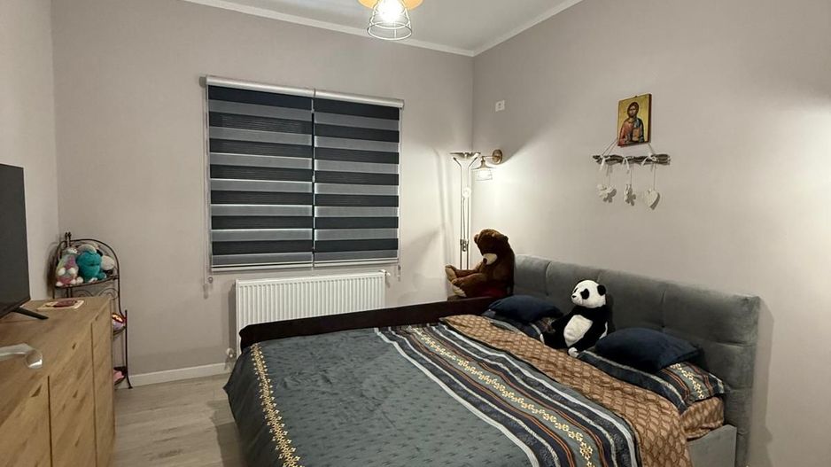 Duplex  5 dormitoare - utilat complet - zona centrala - Dumbravita - Poză 2