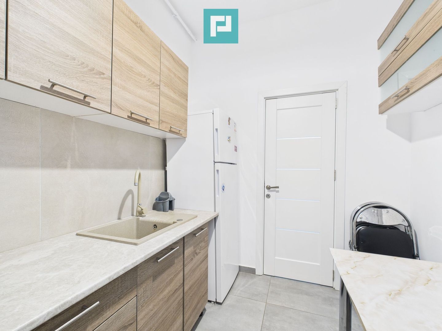 Apartament 2 camere  confort și  liniște în Giroc - Poză 22