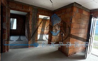 Casa in proces de finisaj de vânzare in Sebeș - Poză 10