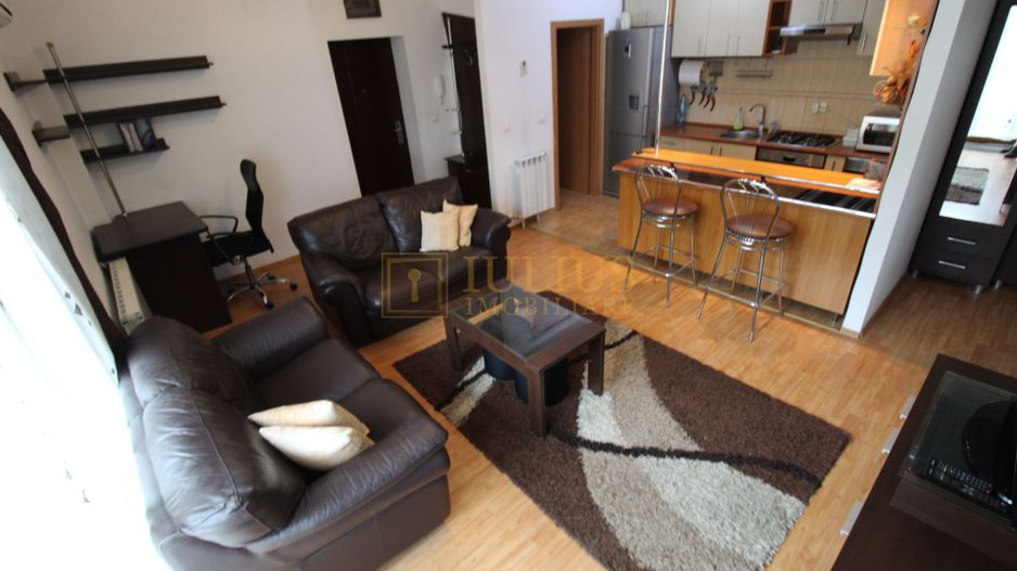 Complex Studentesc, centrala proprie; loc parcare inclus. - Poză 1