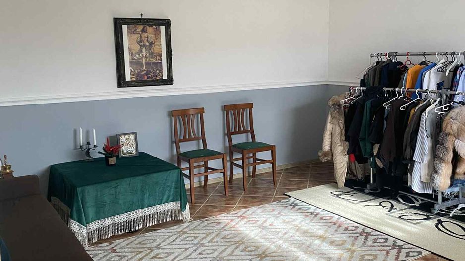 Casă de vânzare în comuna Costache Negri - Poză 9